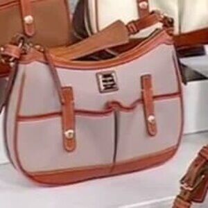 Dooney & Bourke Small Safari Handbag Purse